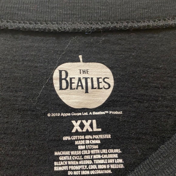 Shirt - Picture 2 of 3